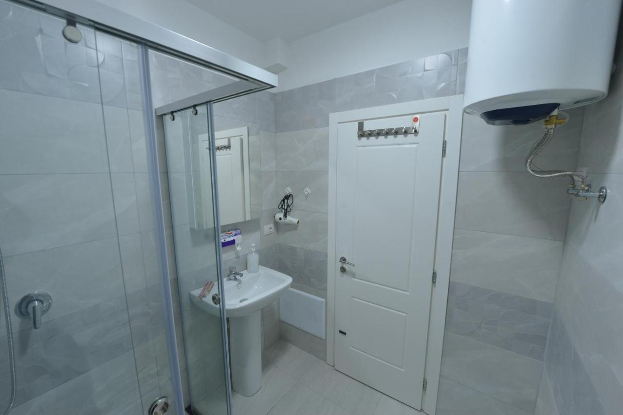 Denis Comfort Apartment Шкодер Экстерьер фото