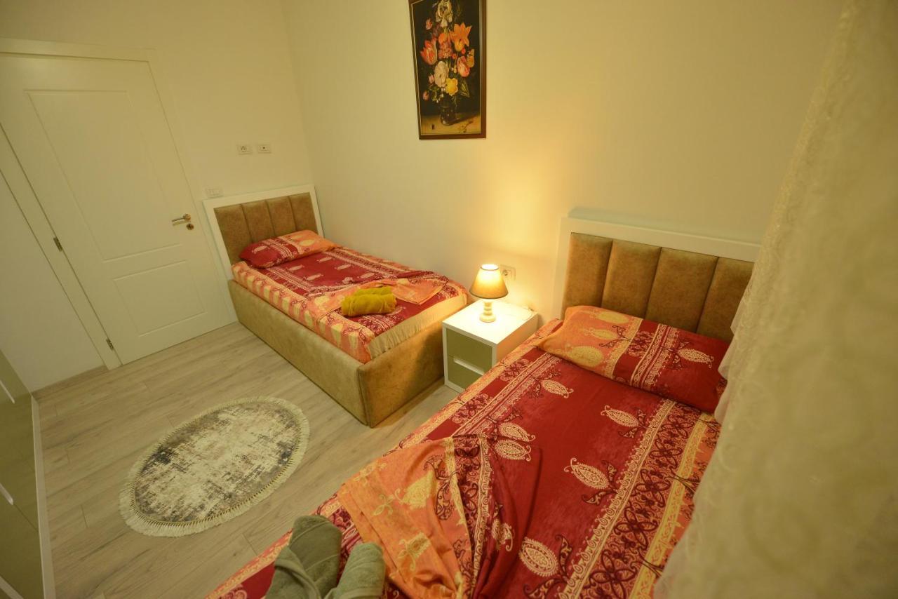 Denis Comfort Apartment Шкодер Экстерьер фото