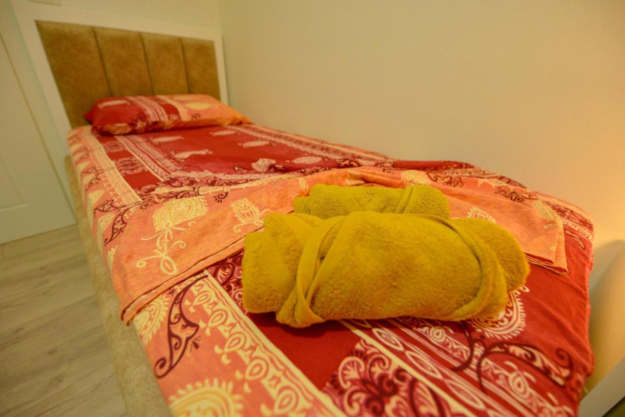 Denis Comfort Apartment Шкодер Экстерьер фото
